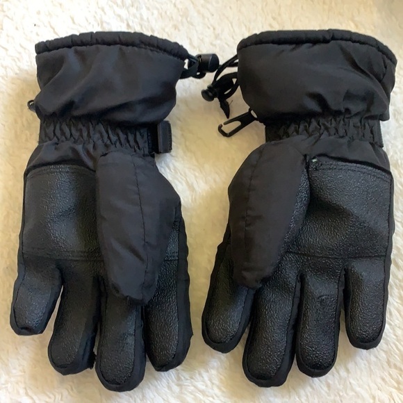 Heat Black Snow Gloves With Weatherproof Inserts, Youth XL - Picture 2 of 7